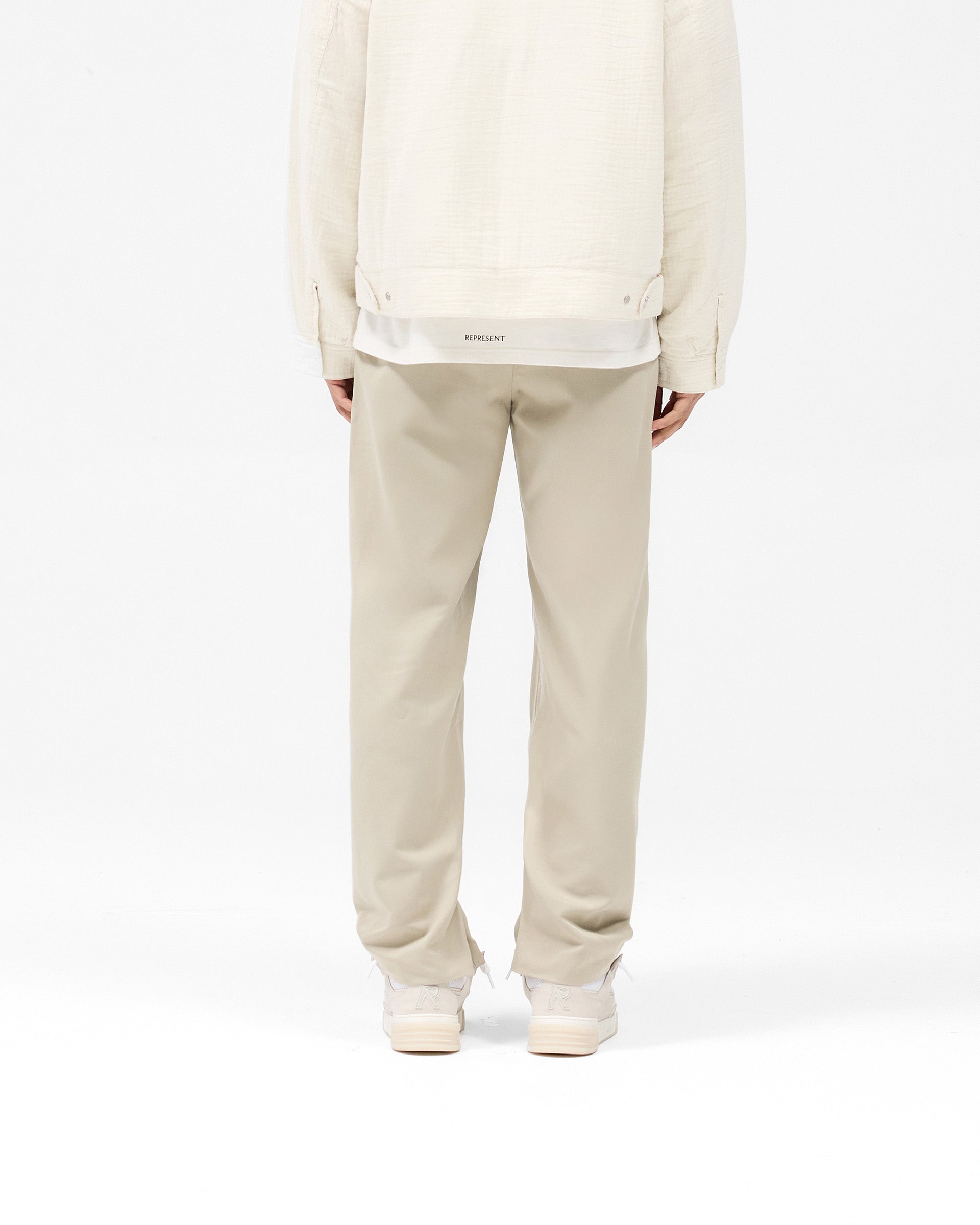 Core Pant - Gris Claro
