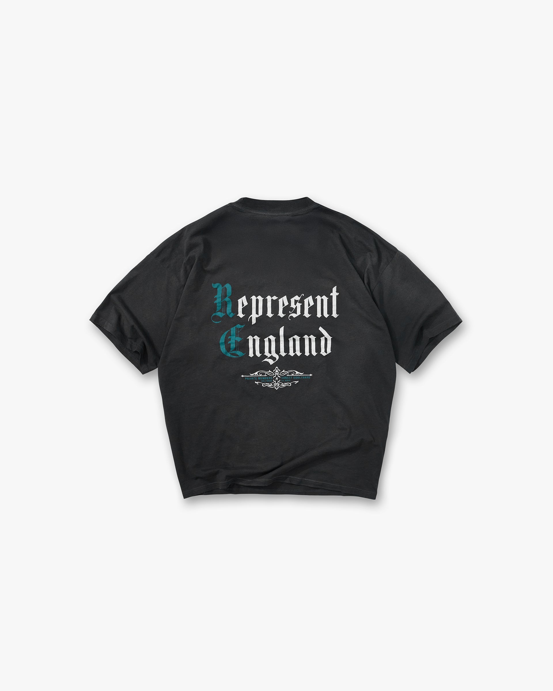 Private_Members_T-Shirt_-_Stained_Black_01.jpg