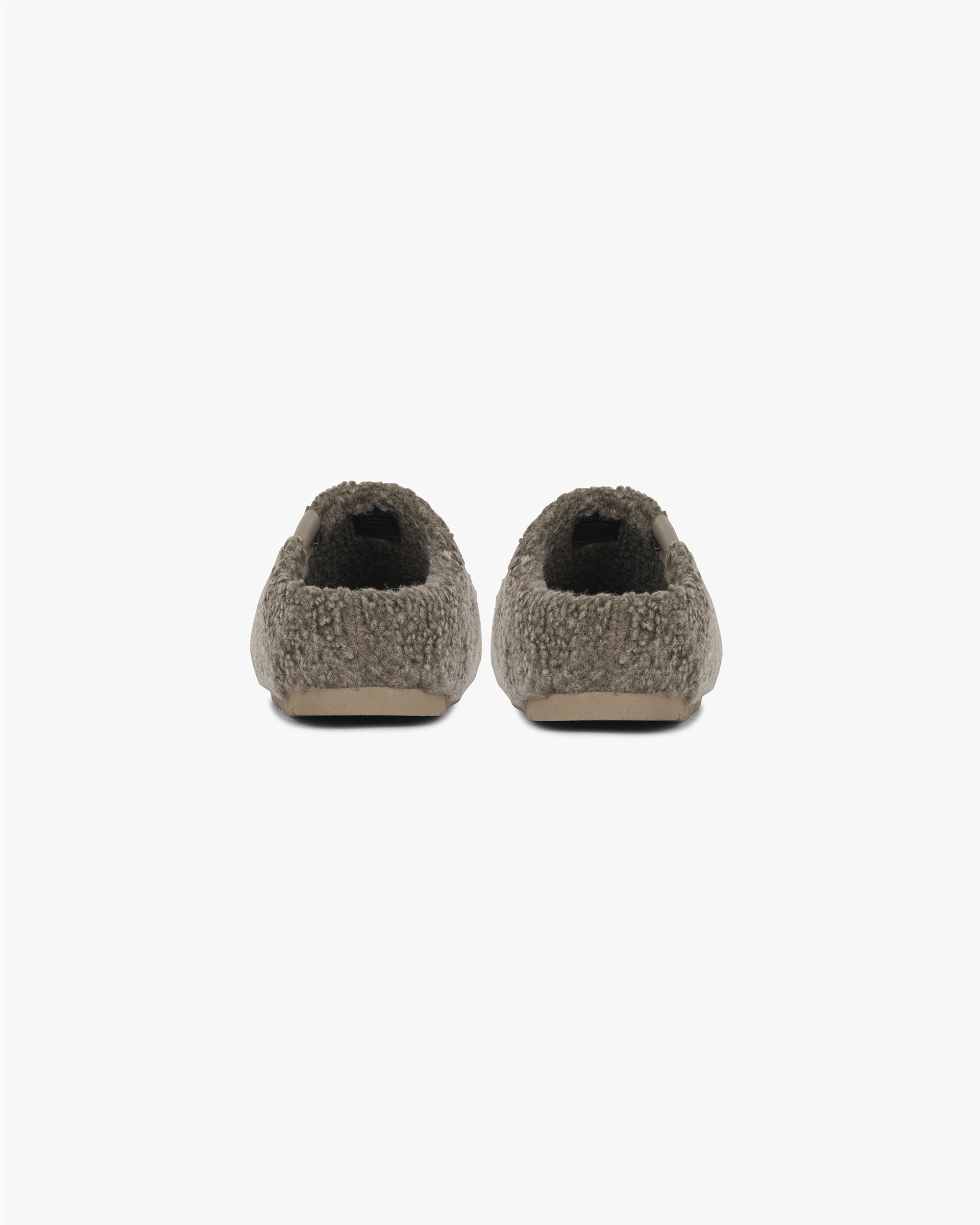 Fluffy Mule - Fels