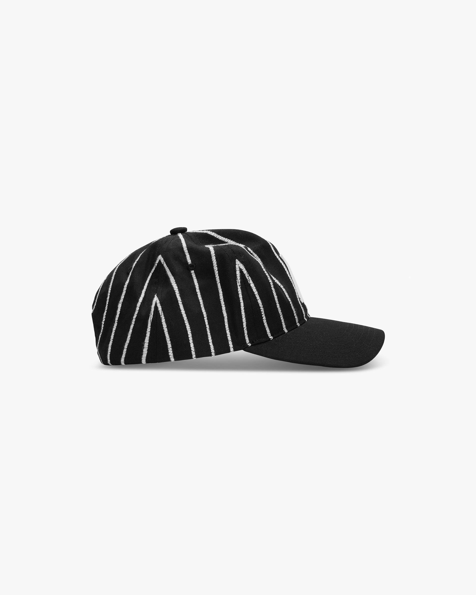 Initial Stripe Cap - Negro Azabache