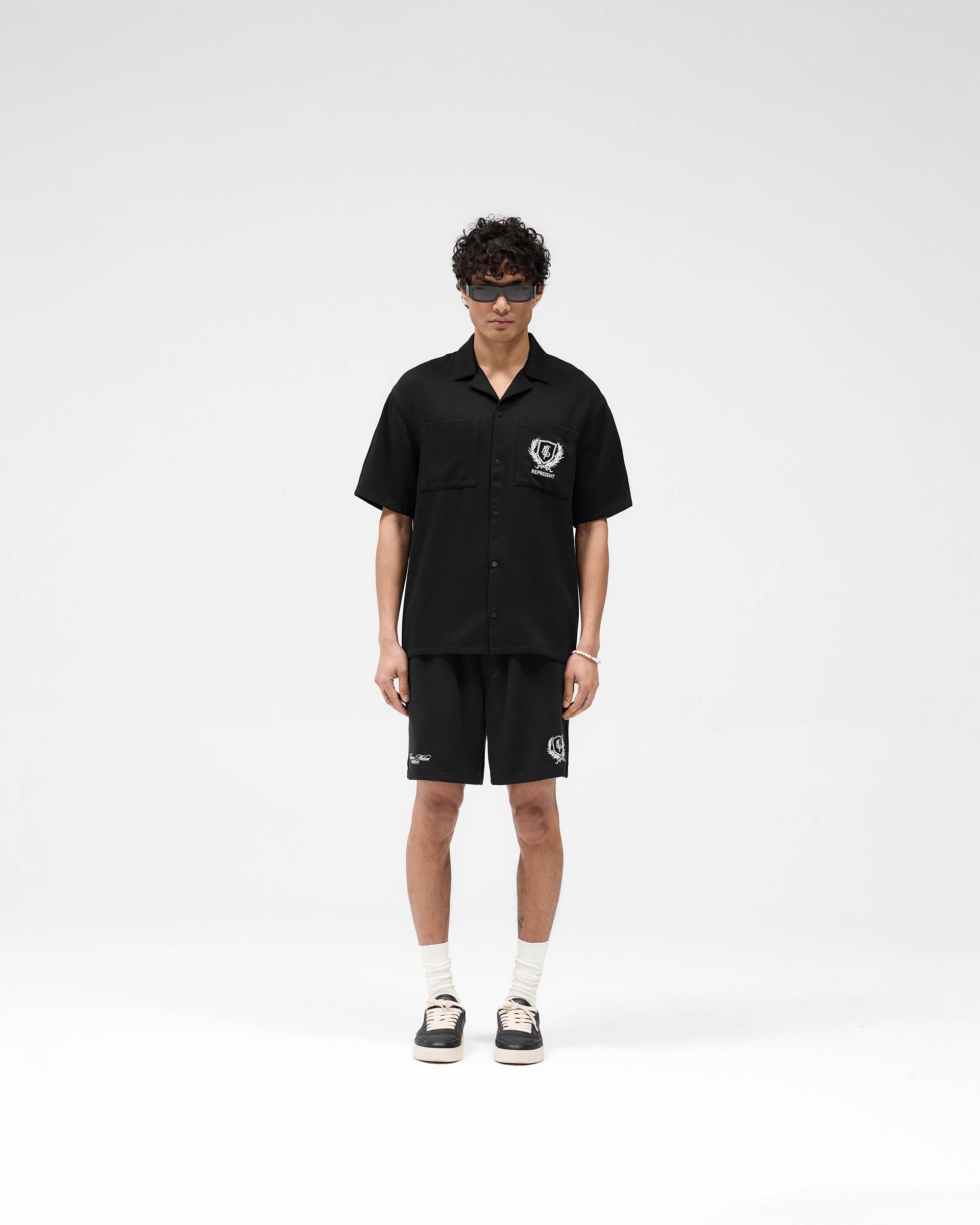 Represent Crest Short - Noir Jais