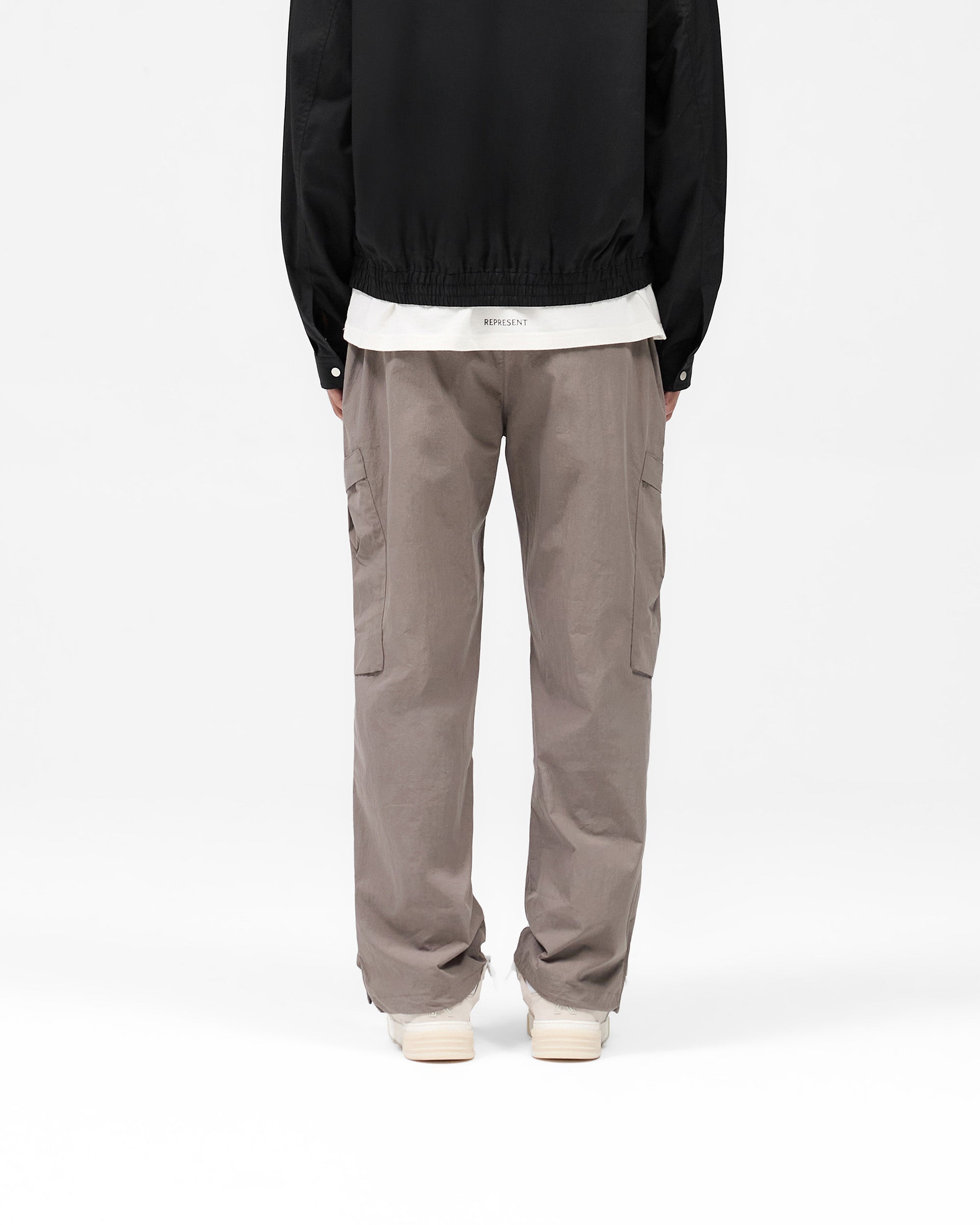 Tech Cargo Pant - Mittelgrau