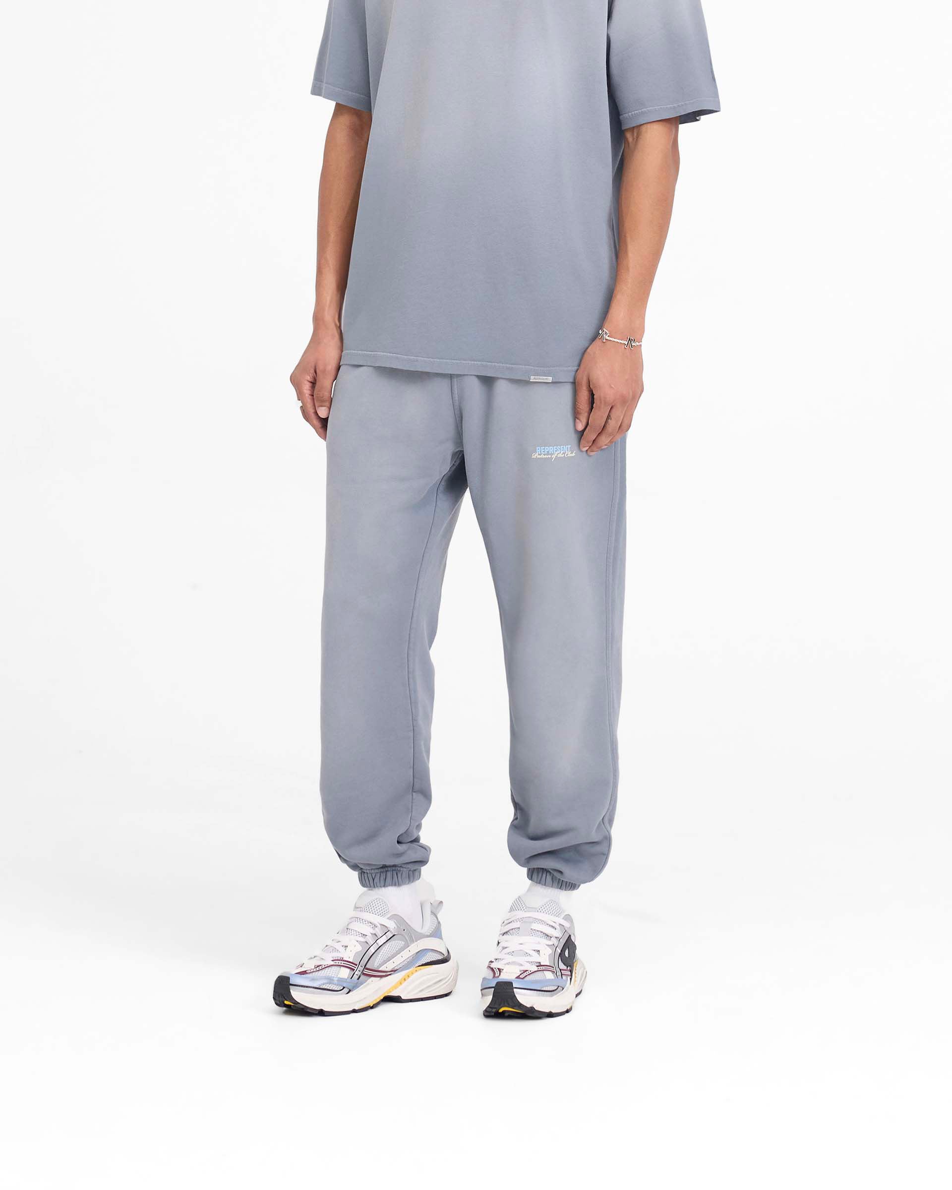Patron Of The Club Sweatpant - Gris Lavado