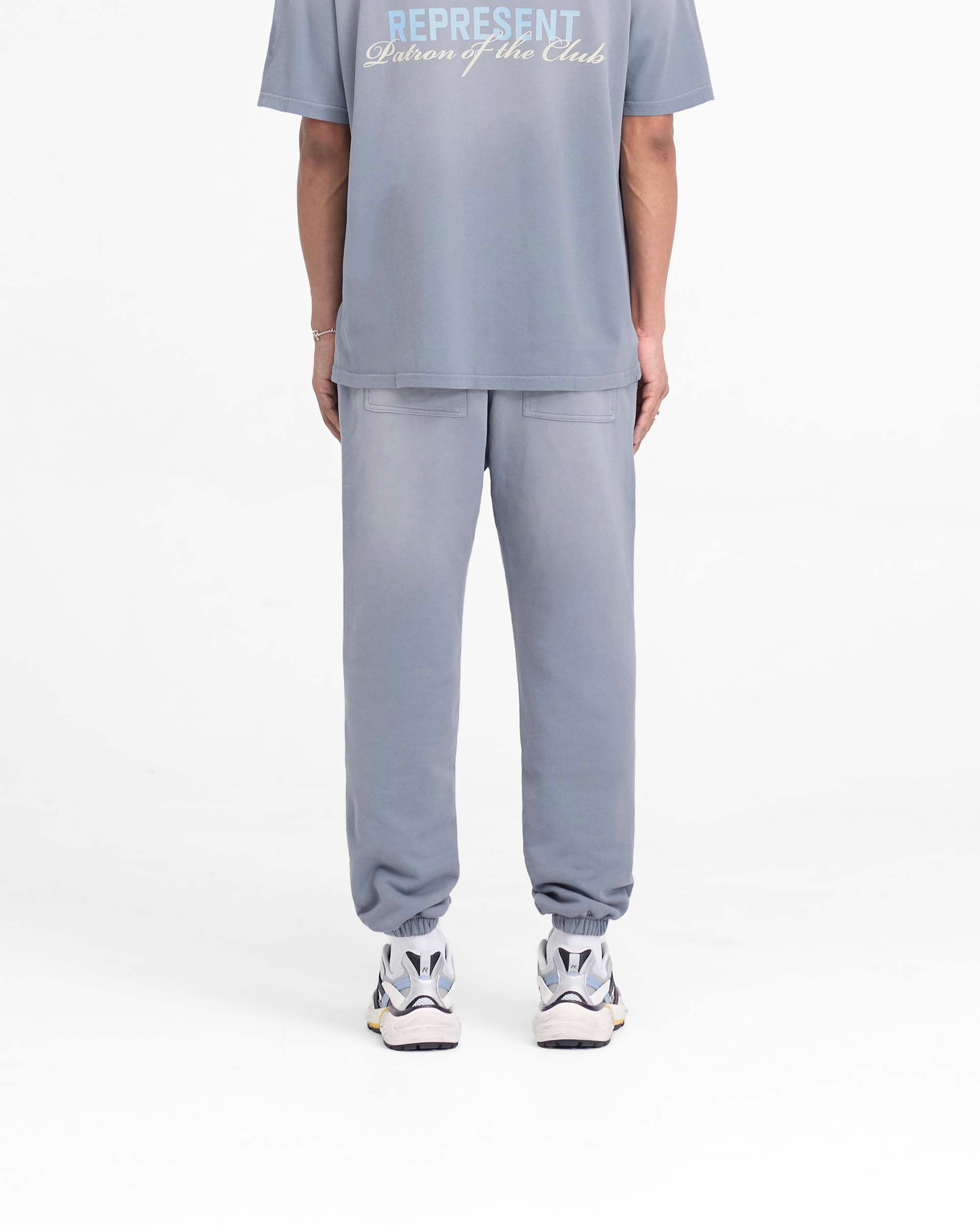 Patron Of The Club Sweatpant - Gris Lavado