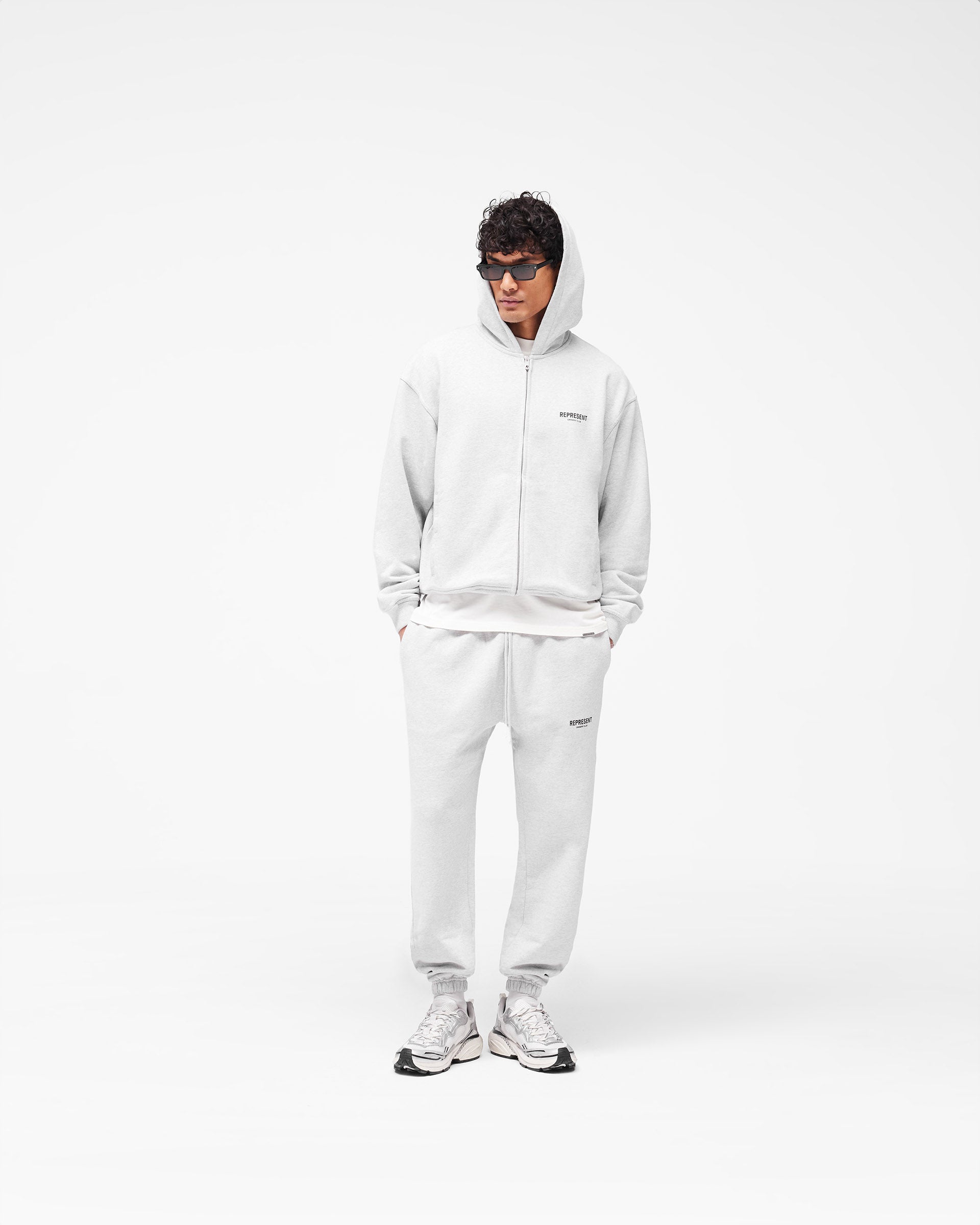Represent Owners Club Sweatpant - Gris Ceniza