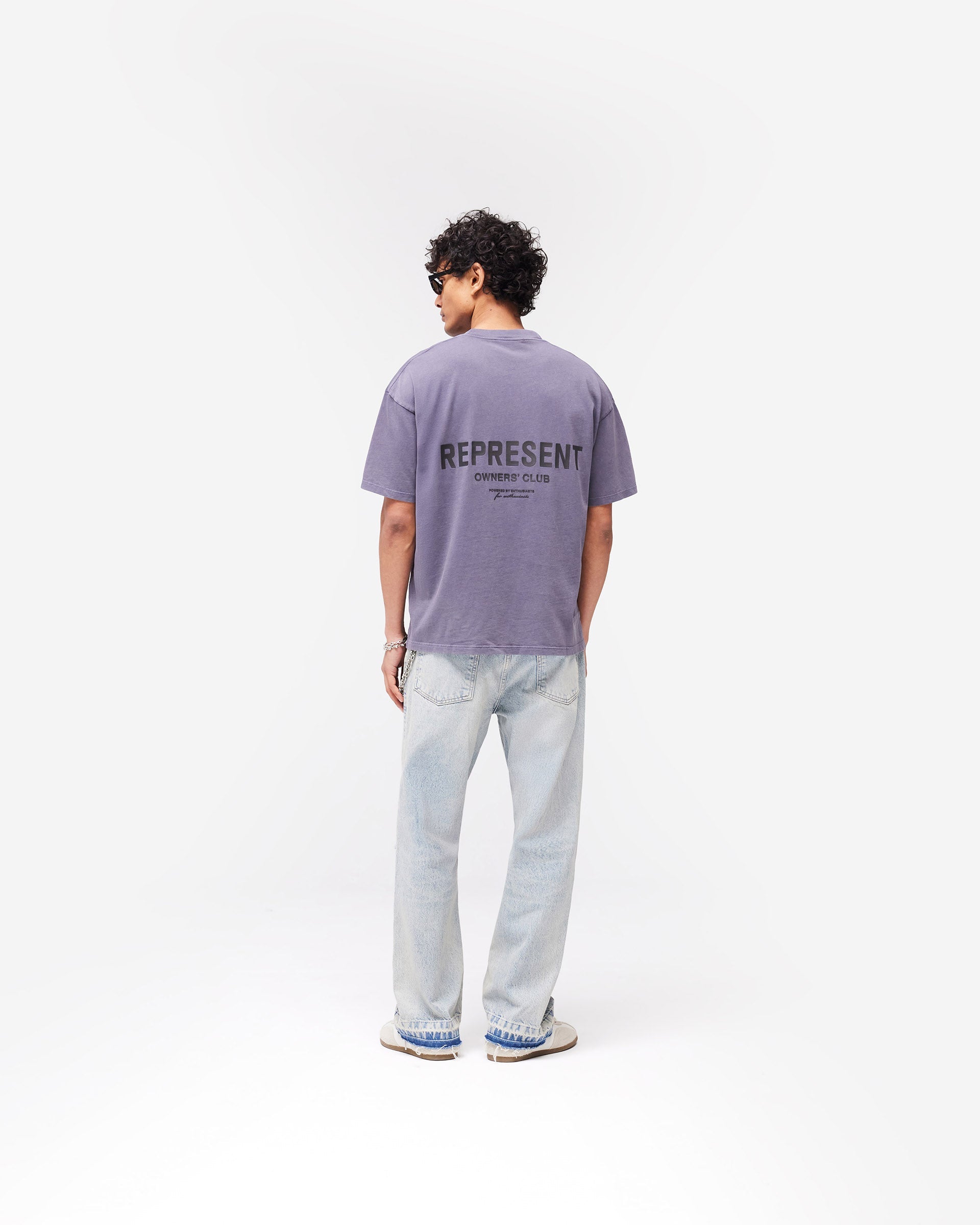 Represent Owners Club T-Shirt - Sturm